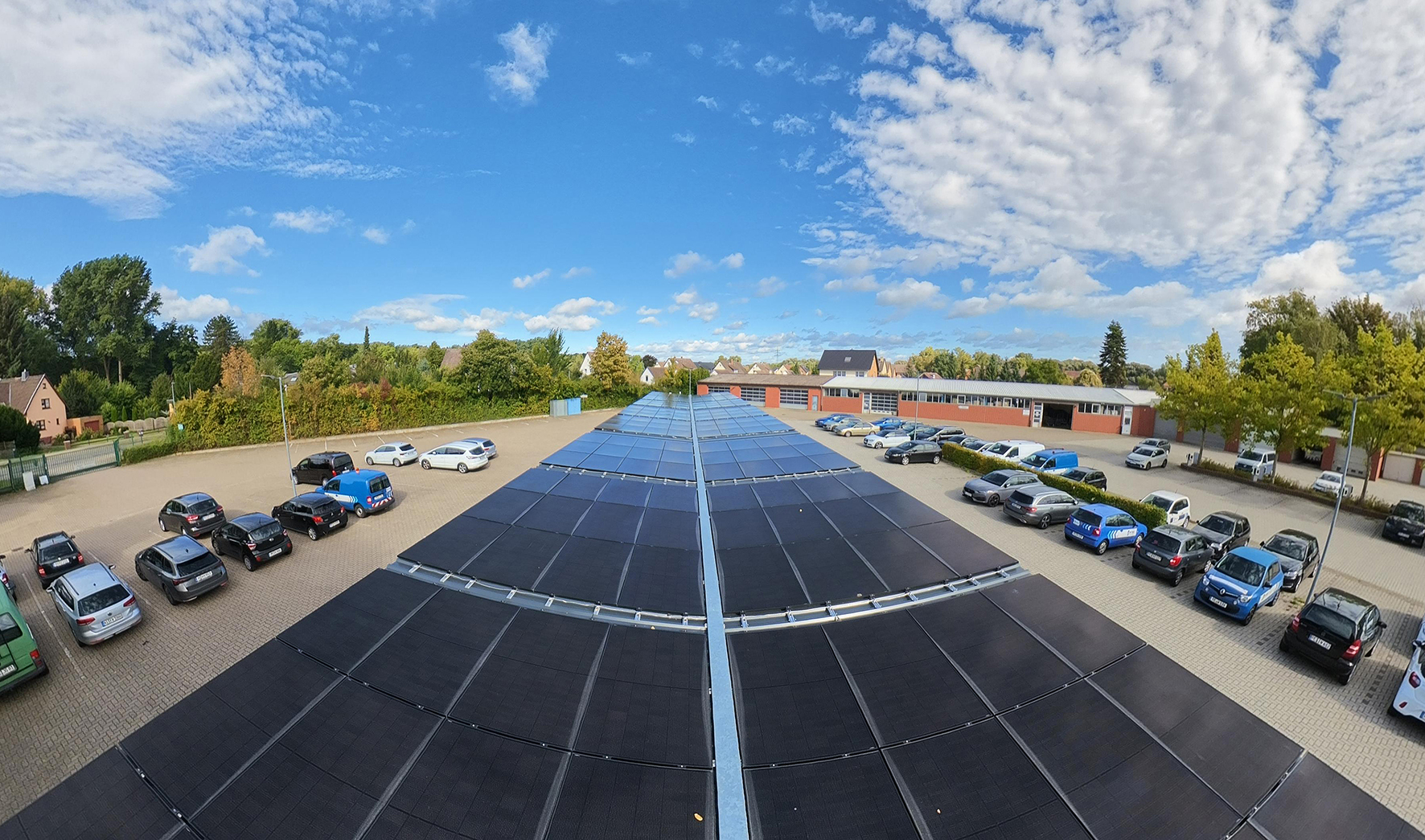 Neue PV-Anlage liefert Strom aus Erneuerbaren